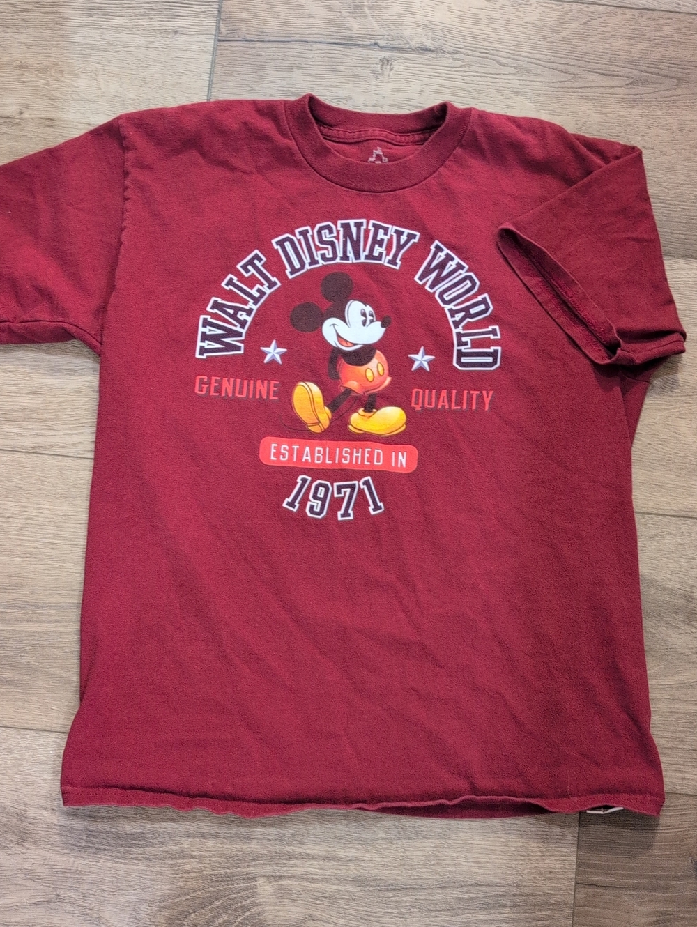 Disney Red Mickey Graphic Tee Walt Disney World